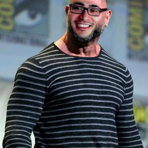 Meet your Posher, George